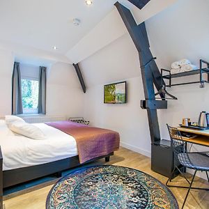 Kamer met een King Size Bed